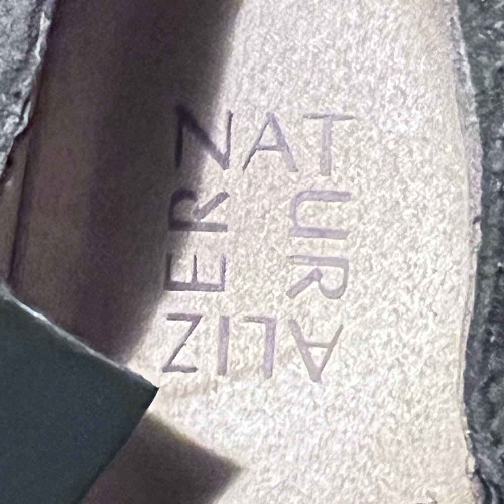 Naturalizer booties. - Picture 3 of 5